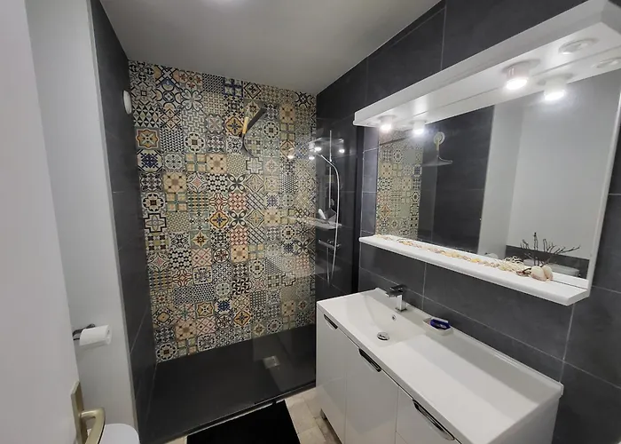 Neuf Proche Et Commerces, Balcon Vue - Fr-1-92-945 Appartement *